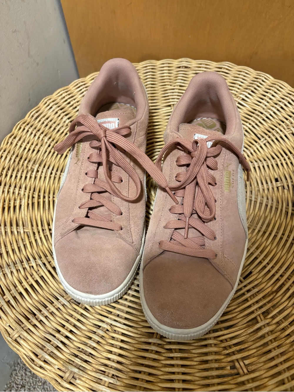 Puma Suede Sneakers in Dusty Rose with White Formstrip - Picture 3 of 8